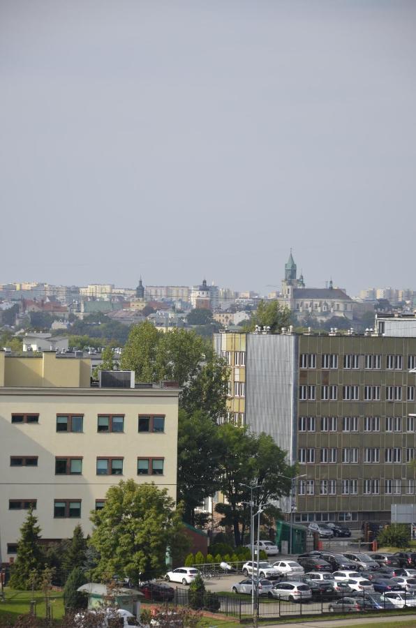 Bm Apartament - Z Miejscem Parkingowym Appartamento Lublino Esterno foto